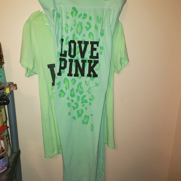 Victoria's Secret PINK set - Picture 4 of 4